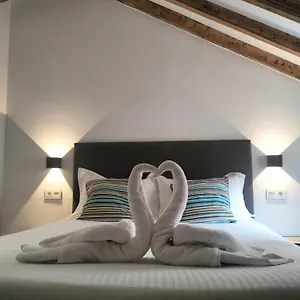  Homestay Gran Via 16 Centro Lbi00574 Spain